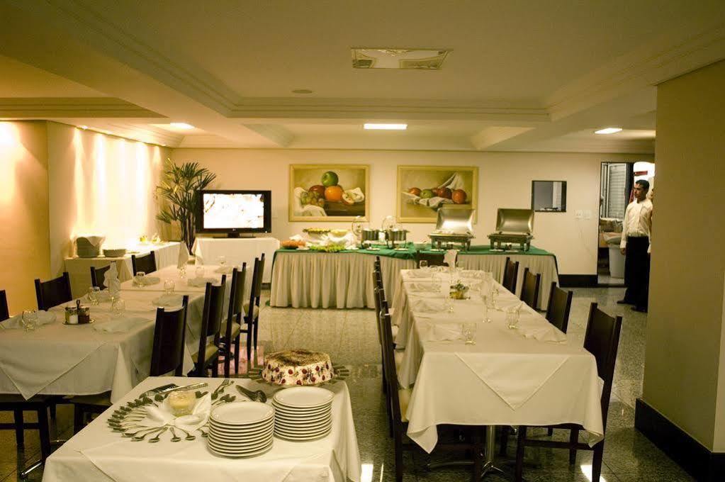 Liber Hotel Nova Serrana - Conforto Na Rota Da Br-262 Bagian luar foto